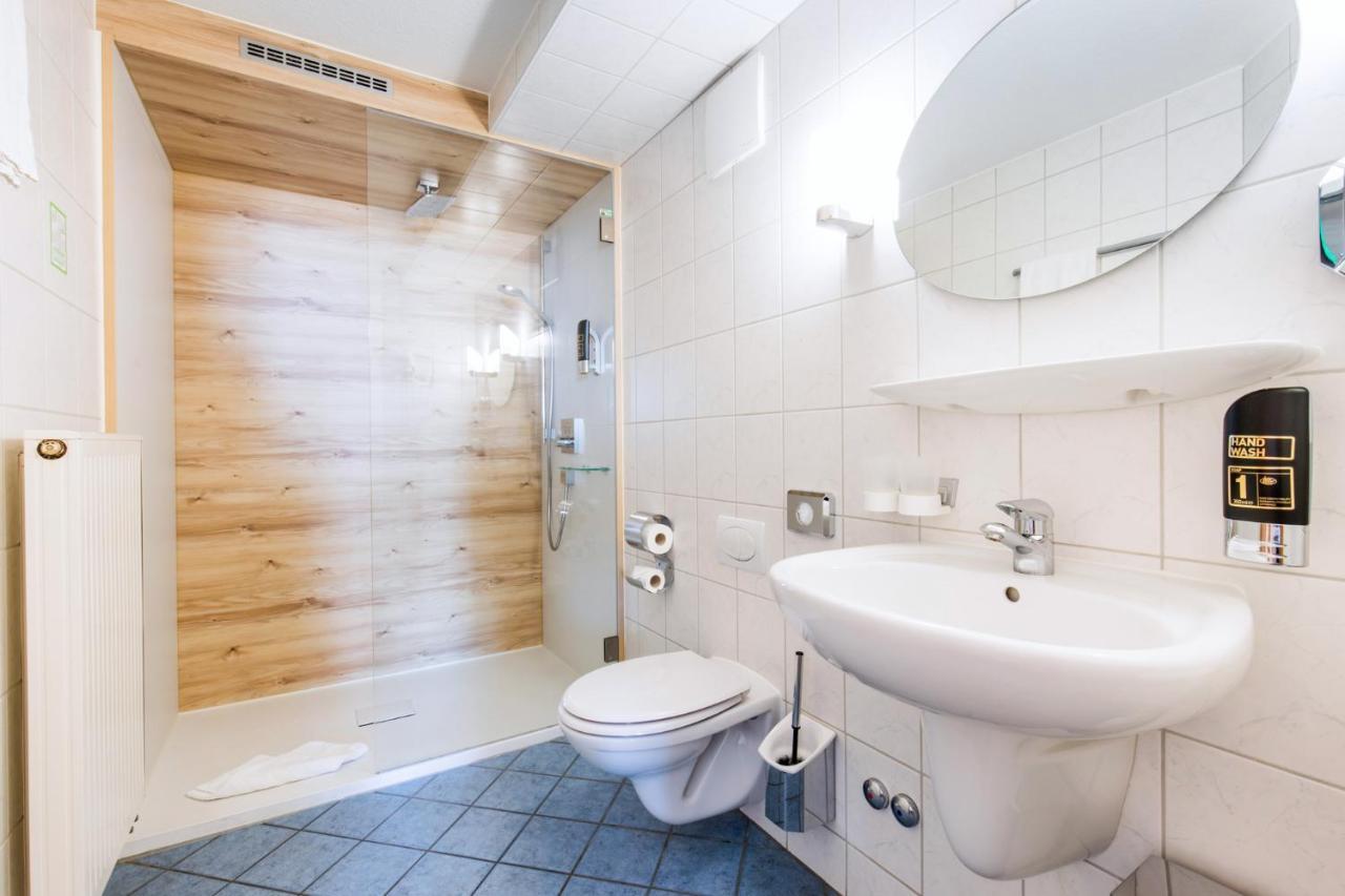 Hotel Ruebezahlbaude à Großschönau Extérieur photo